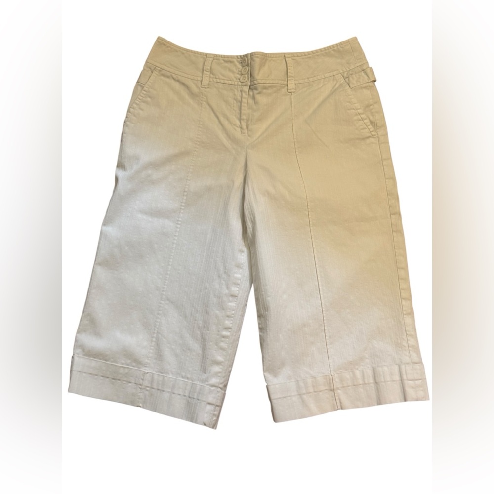 LOFT‎ capris white on white pin, striped pants